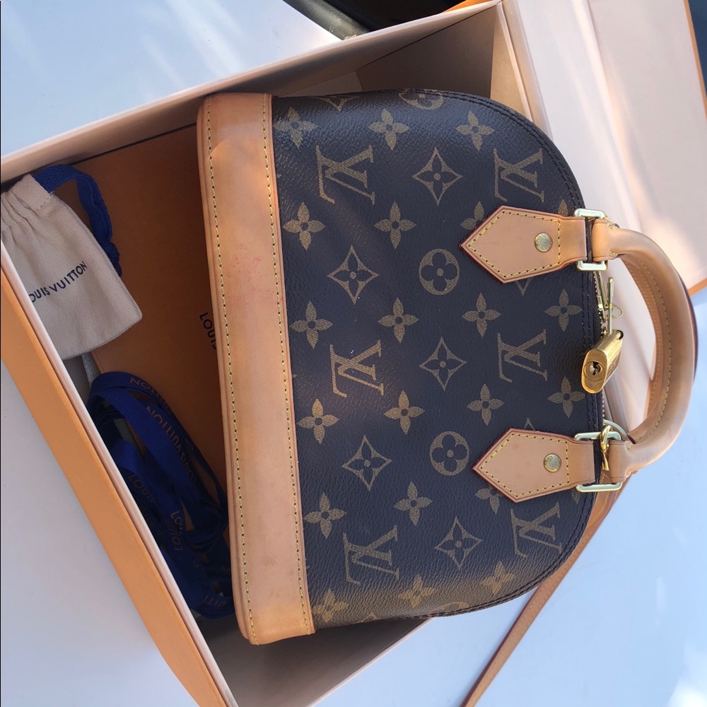 Louis Vuitton Alma BB